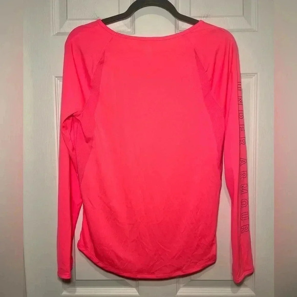 Under Armor Size Small Hot Pink UA Sunblock Long Sleeve Shirt - Picture 8 of 8